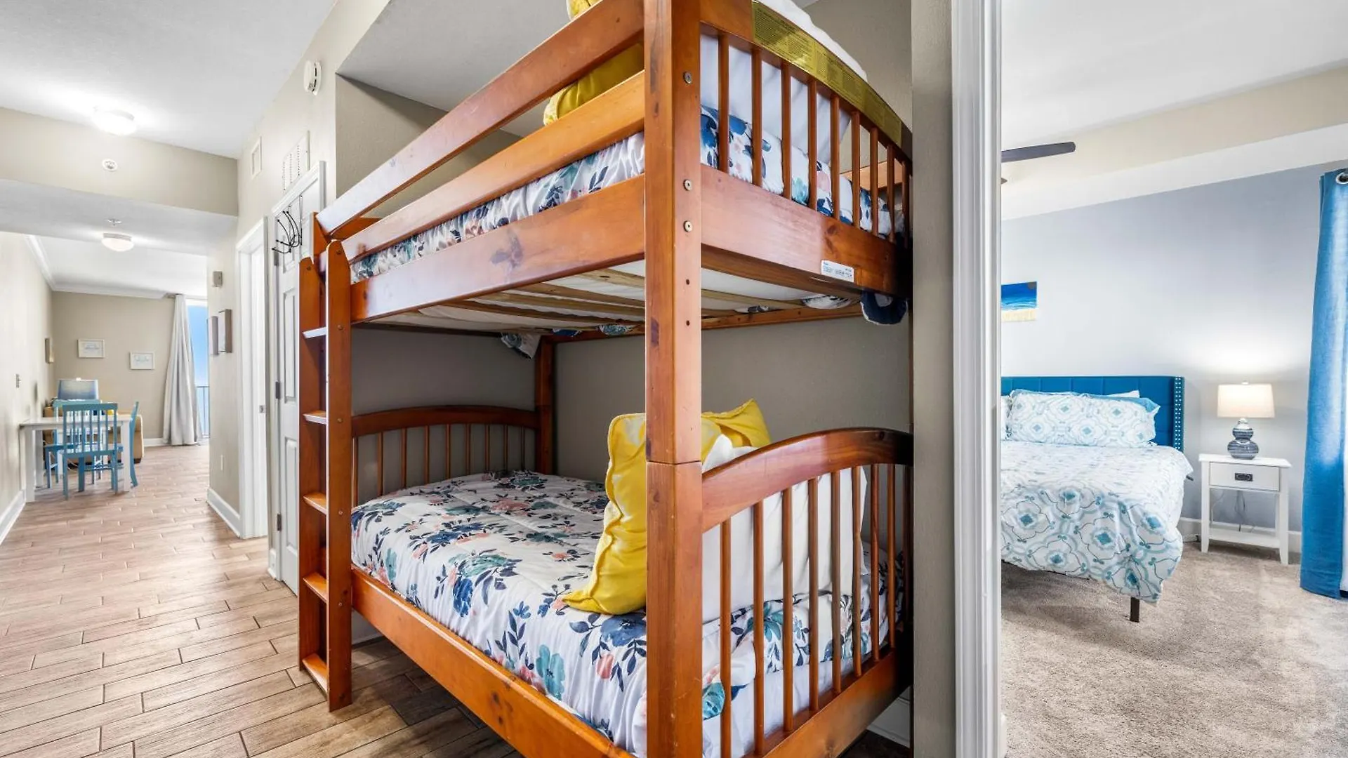 Beautiful Beach Front Condo! - Tidewater 1804 파나마 시티 미국