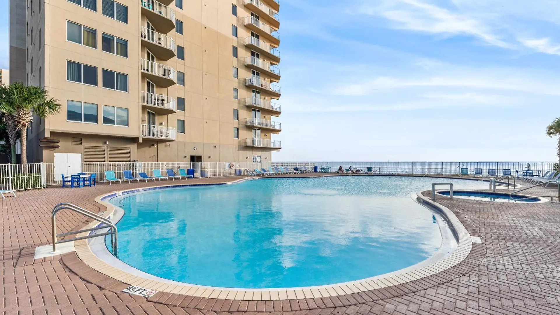 Beautiful Beach Front Condo! - Tidewater 1804 Panama City Beach